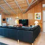 Holiday home 5 Person In Henne